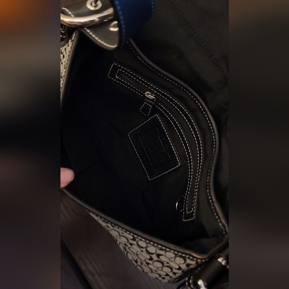 Coach Small Vintage Soho Bag - Picture 6 of 7